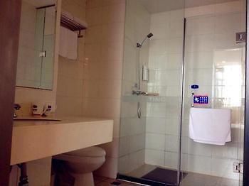 Hanting Express Hotel Wuxi Sunshine Square Exteriör bild